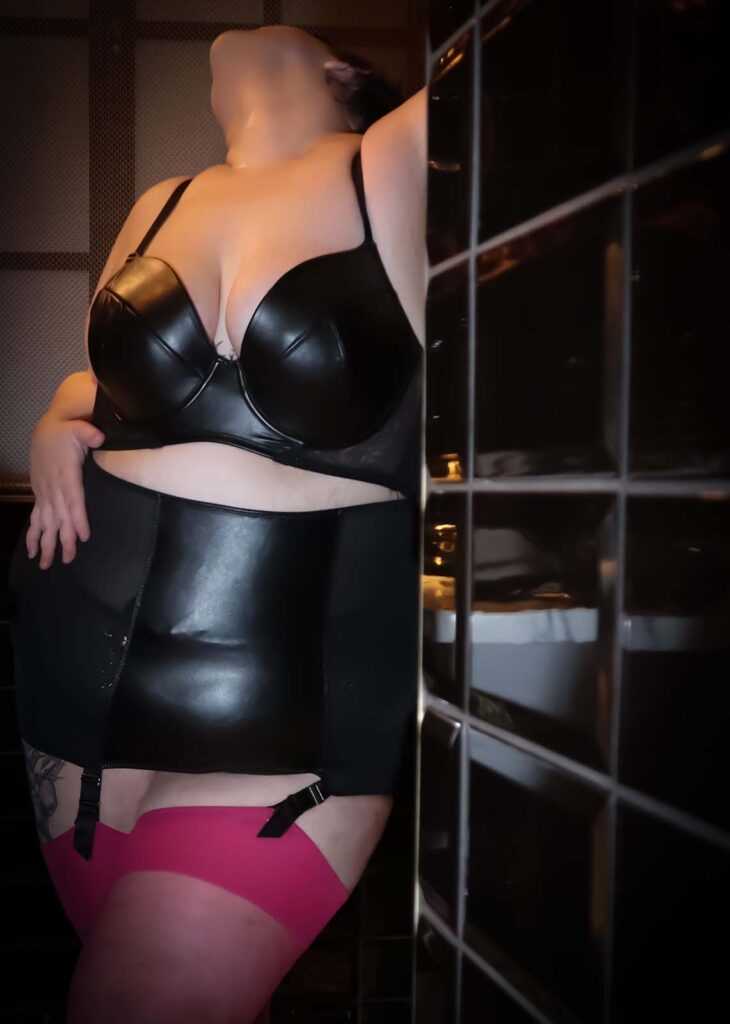 Winter Woods BBW Escort